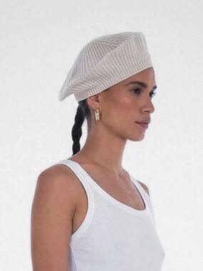 Paper Label Beret Ava 100% Merino Wool Knit Oatmeal Classic Parisian Hat Cap OS